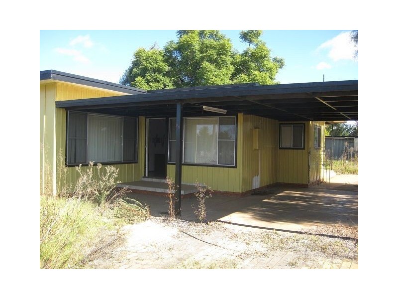 23 Margaret Street, Cobar NSW 2835