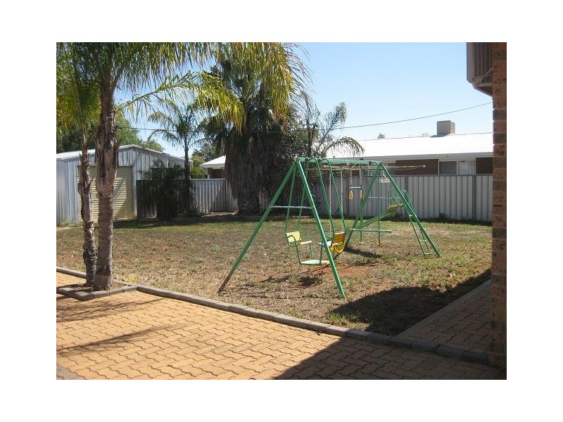 41 Monaghan Street, Cobar NSW 2835