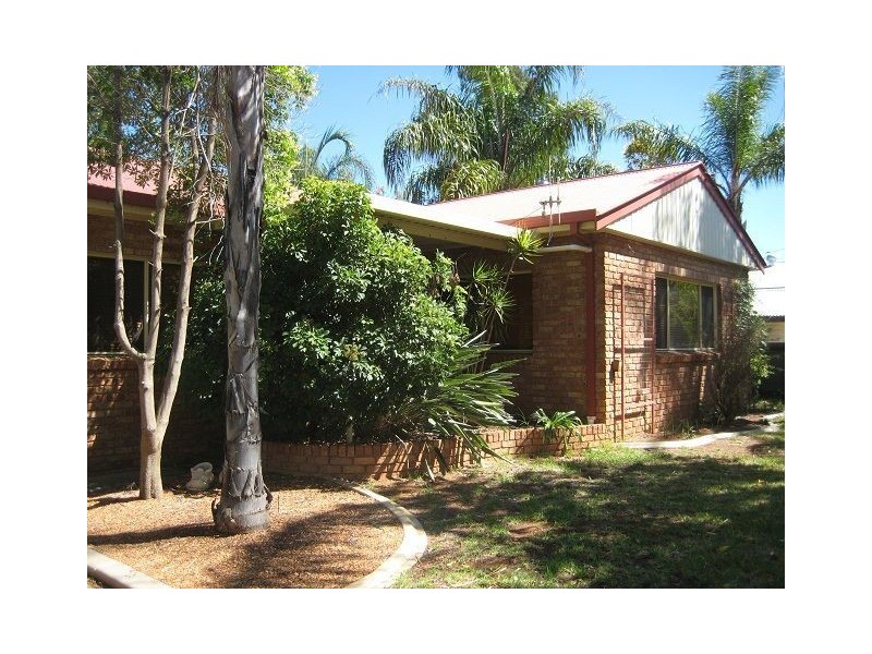 11 Booroomugga Street, Cobar NSW 2835