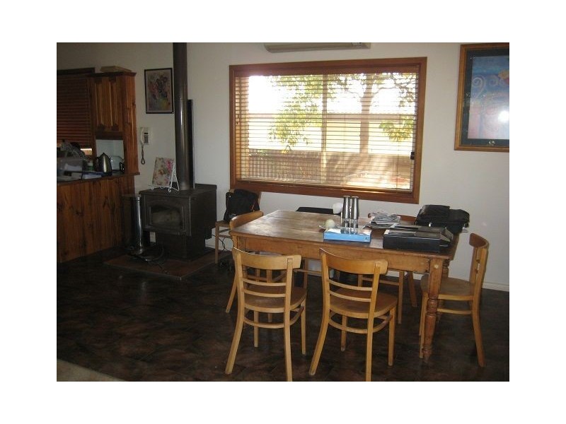 11 Booroomugga Street, Cobar NSW 2835