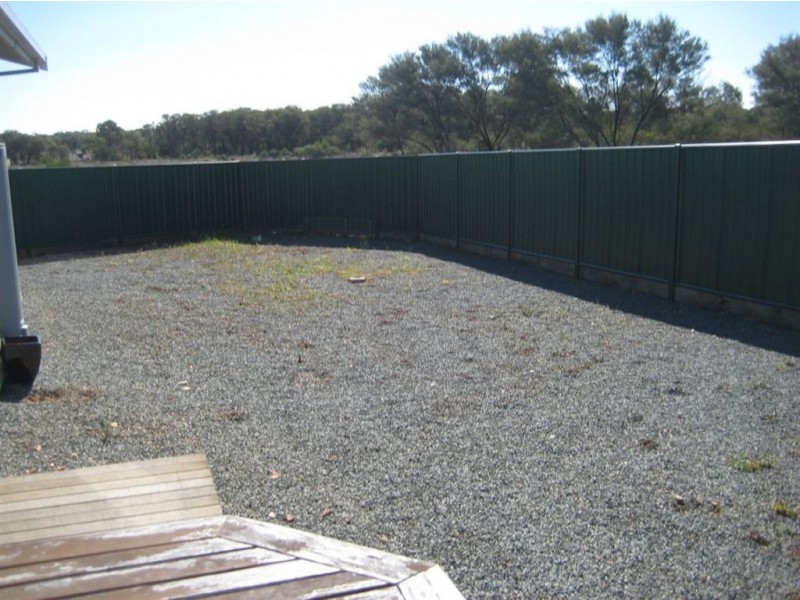27 Duffy Drive, Cobar NSW 2835