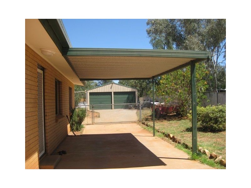 21 Monaghan Street, Cobar NSW 2835