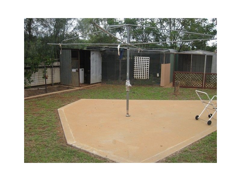 32 Tindera Street, Cobar NSW 2835