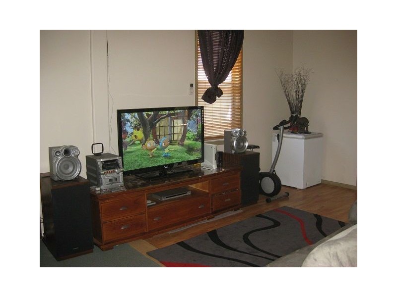 42 Green Street, Cobar NSW 2835