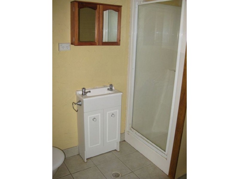 18 Brough Street, Cobar NSW 2835