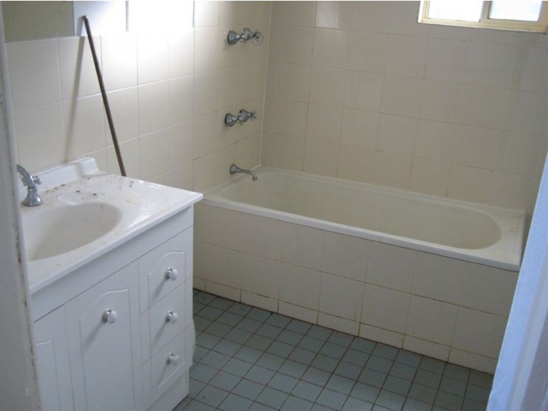 56 Louth Rd, Cobar NSW 2835
