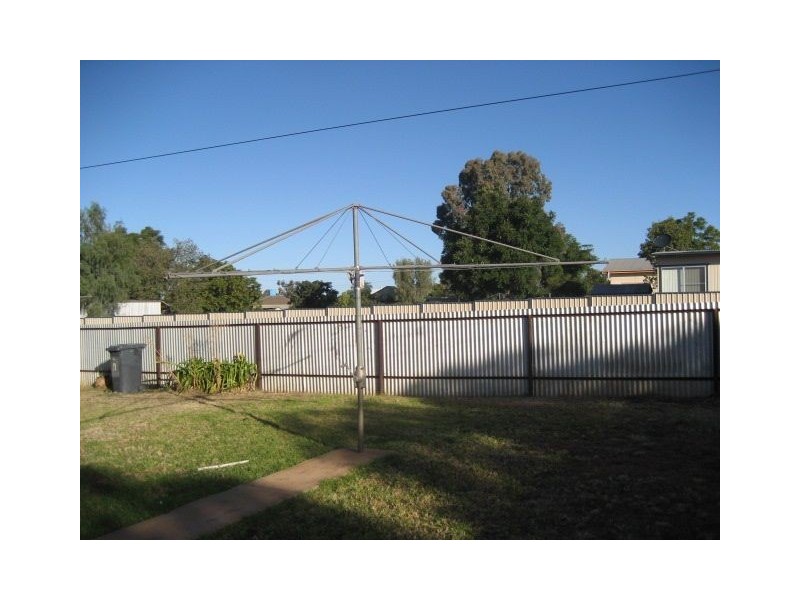 5/64-66 Bathurst Street, Cobar NSW 2835