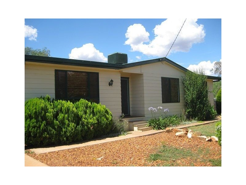 6 Nyngan Road, Cobar NSW 2835