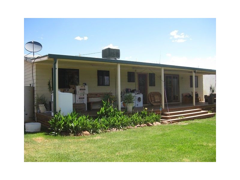 6 Nyngan Road, Cobar NSW 2835