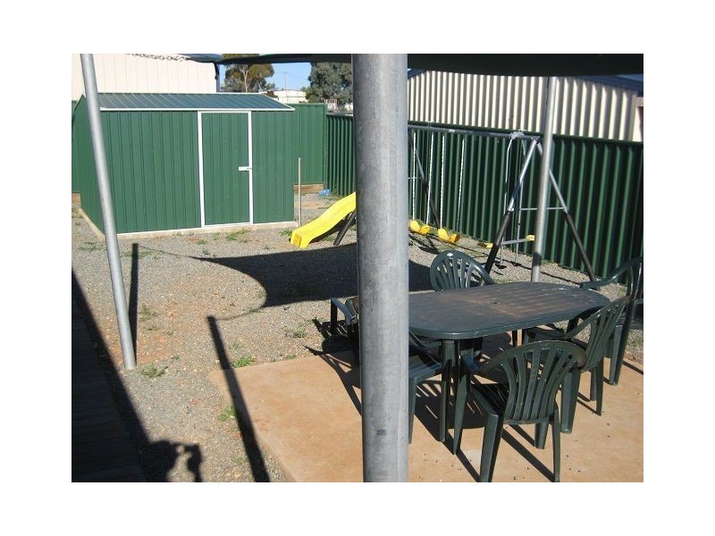 20 Duffy Drive, Cobar NSW 2835