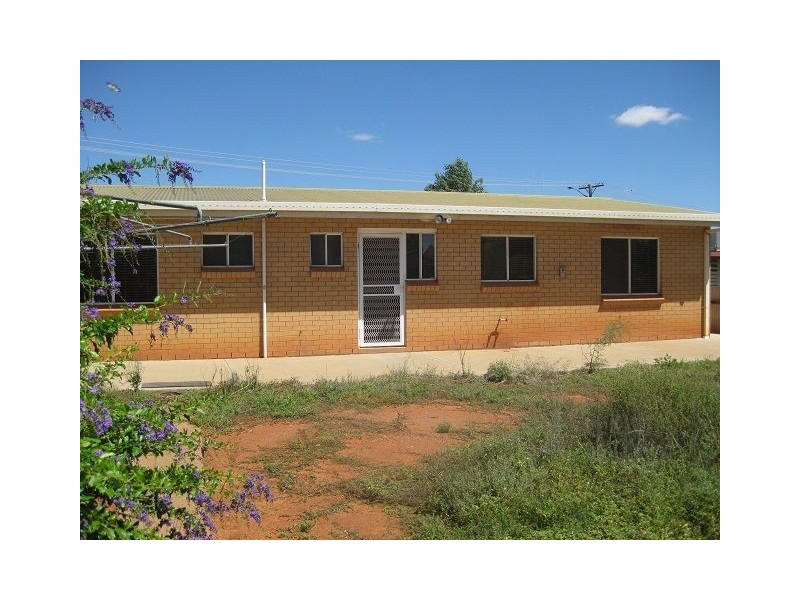 13 Conduit Street, Cobar NSW 2835