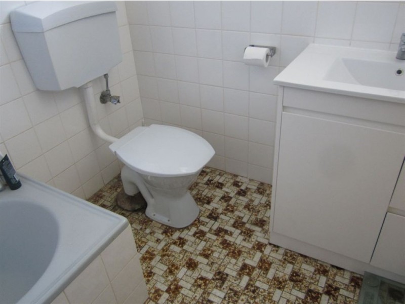 6 Wetherell Cres, Cobar NSW 2835