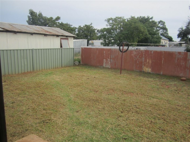 57 Bradley Street, Cobar NSW 2835