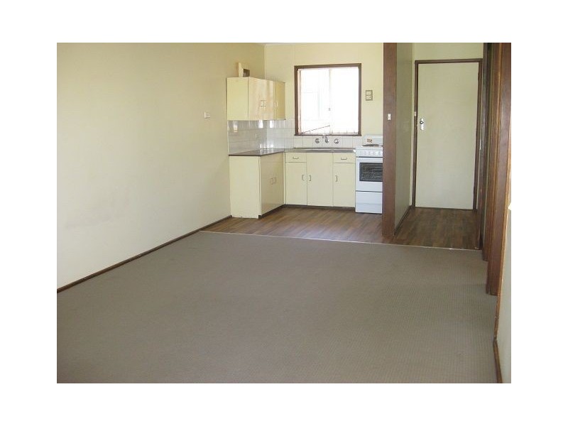 37 Becker Street, Cobar NSW 2835