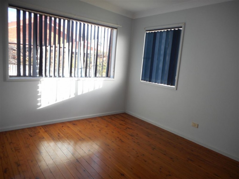 1/48 Monaghan St, Cobar NSW 2835