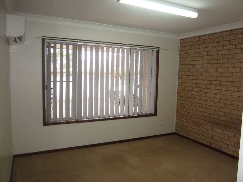 4/21 Lamrock St, Cobar NSW 2835