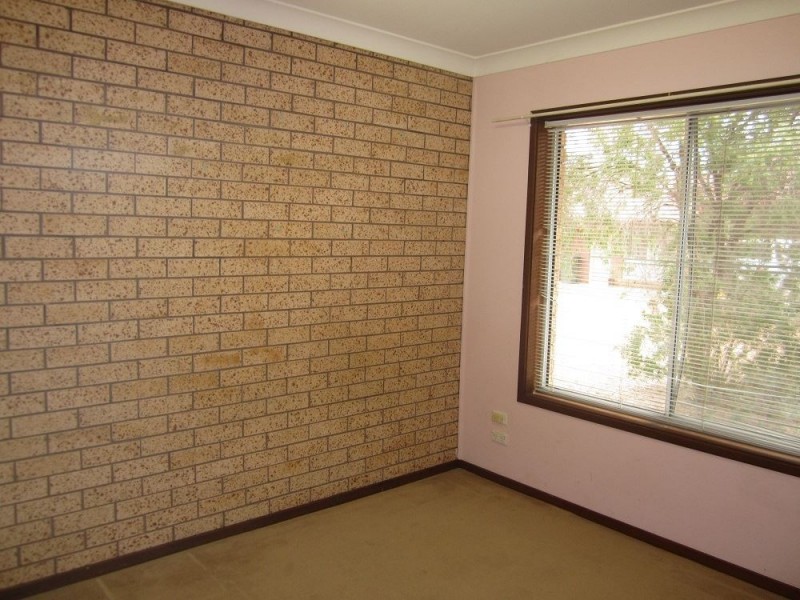 4/21 Lamrock St, Cobar NSW 2835