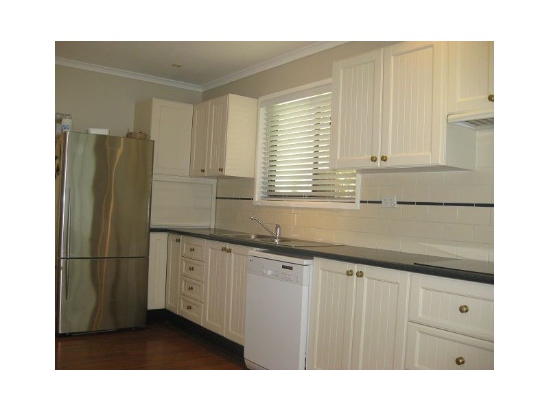 28 Brough Street, Cobar NSW 2835