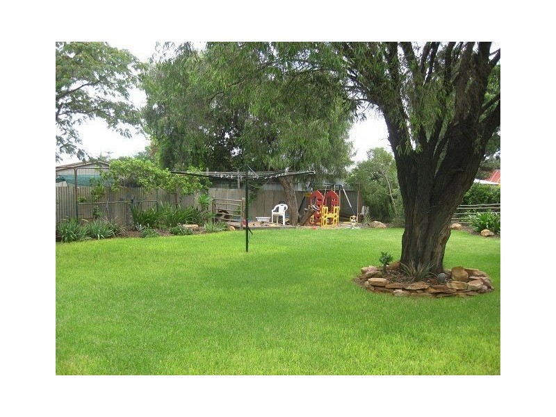 28 Brough Street, Cobar NSW 2835