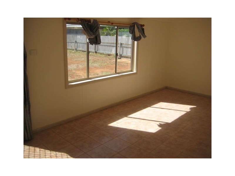 15 Louth Road, Cobar NSW 2835