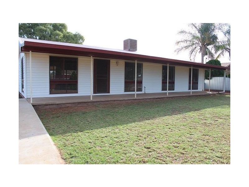 43 Monaghan Street, Cobar NSW 2835