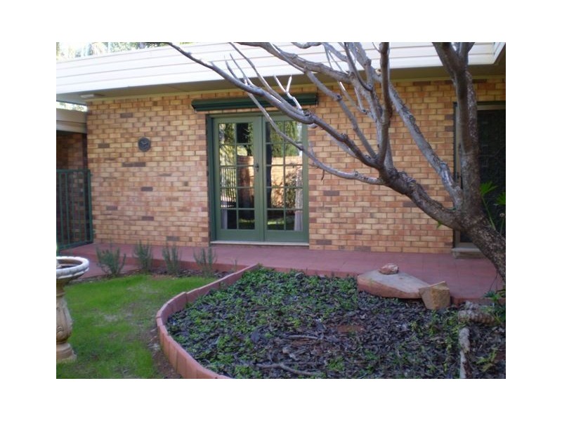 68 Louth Road, Cobar NSW 2835