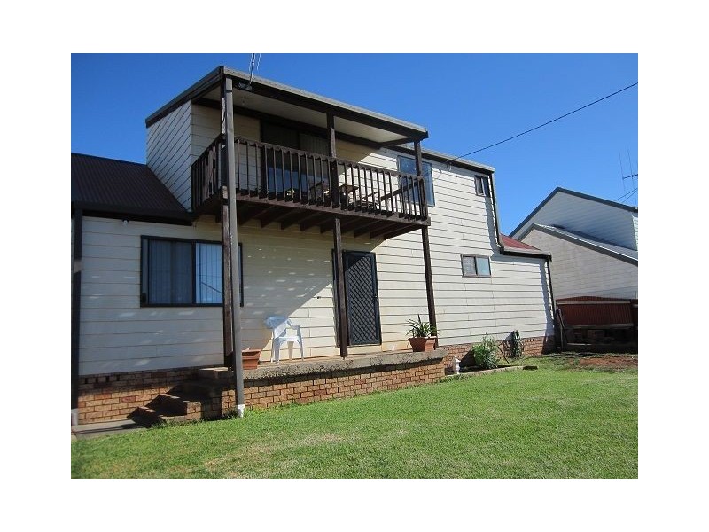 20 Wattle Drive, Cobar NSW 2835