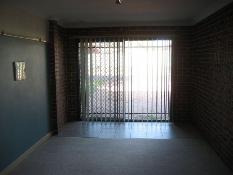 1A Bannister Crt, Cobar NSW 2835