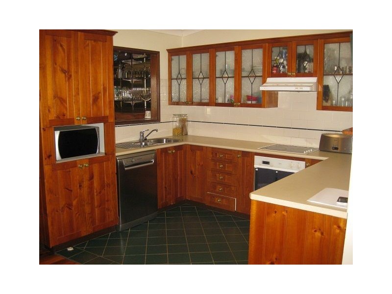 7 Irwin Street, Cobar NSW 2835
