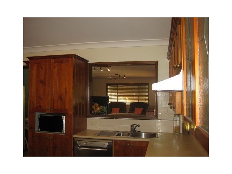 7 Irwin Street, Cobar NSW 2835