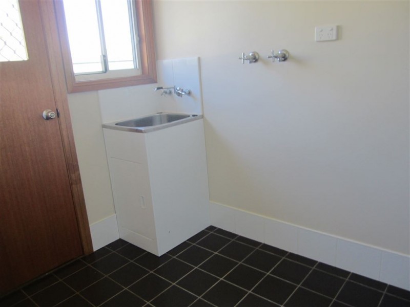 6 Duffy Drive, Cobar NSW 2835