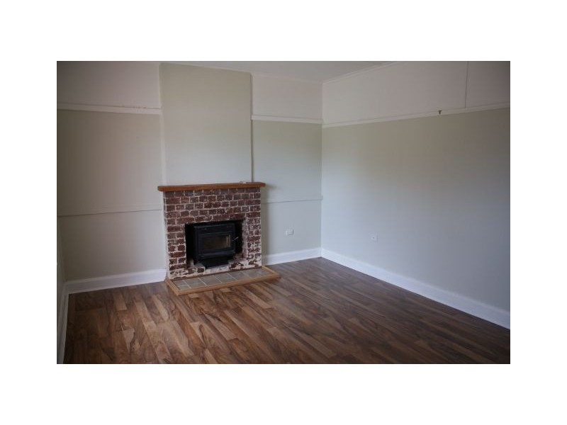 19 Murray St, Cobar NSW 2835