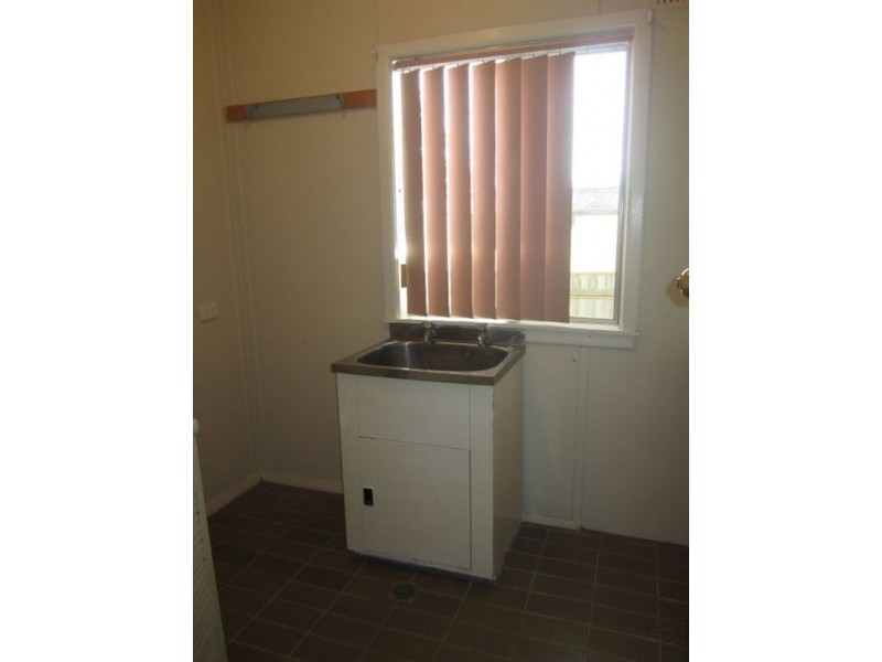 19 Murray St, Cobar NSW 2835