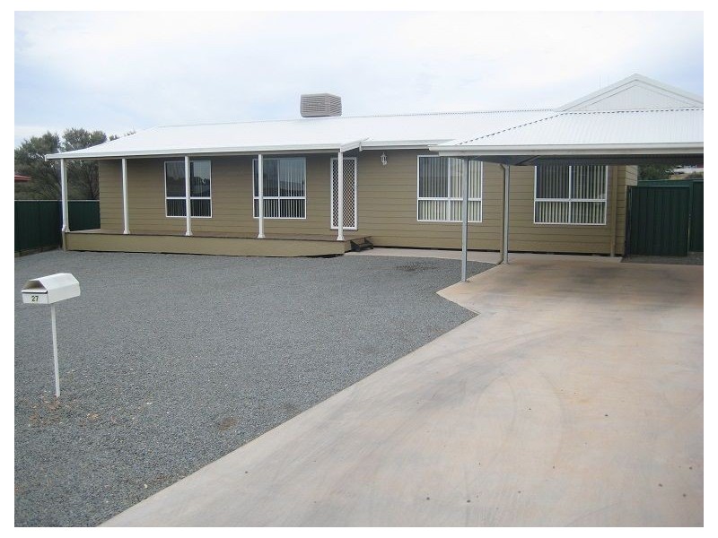 27 Duffy Drive, Cobar NSW 2835