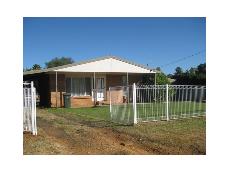 17 Morrison Street, Cobar NSW 2835