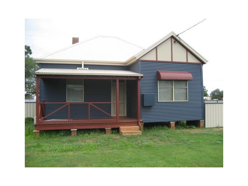 1 Bourke Road, Cobar NSW 2835