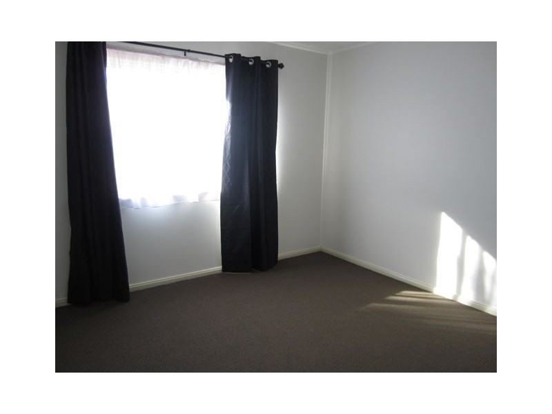 6 Matthews Street, Cobar NSW 2835