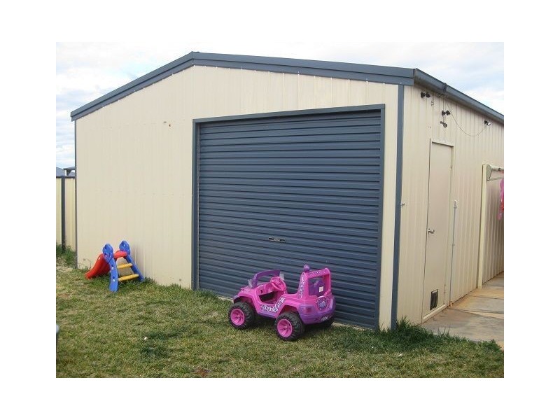 18 Duffy Drive, Cobar NSW 2835