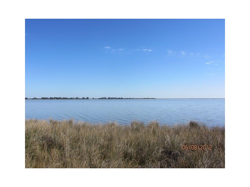 * Pindera Downs & Clifton Downs Stations, Tibooburra NSW 2880