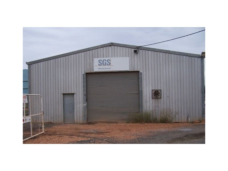 9 Railway Parade, Cobar NSW 2835