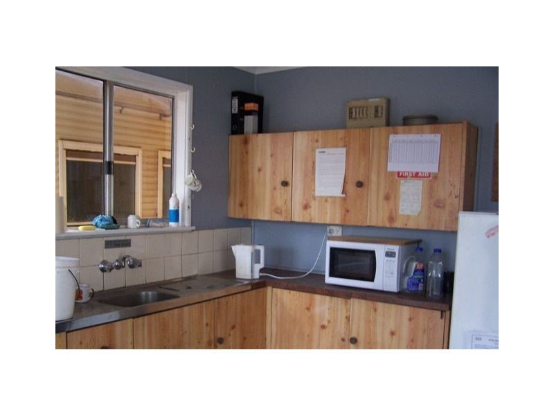 9 Railway Parade, Cobar NSW 2835