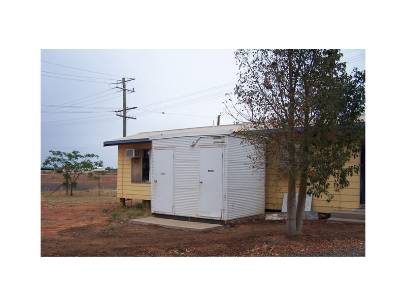 9 Railway Parade, Cobar NSW 2835