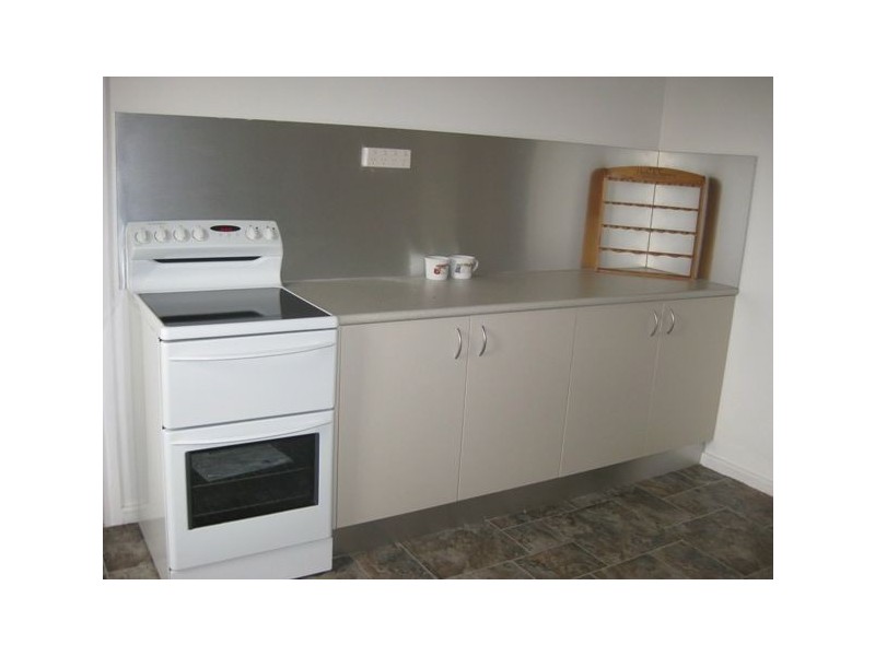 28 Barton Street, Cobar NSW 2835