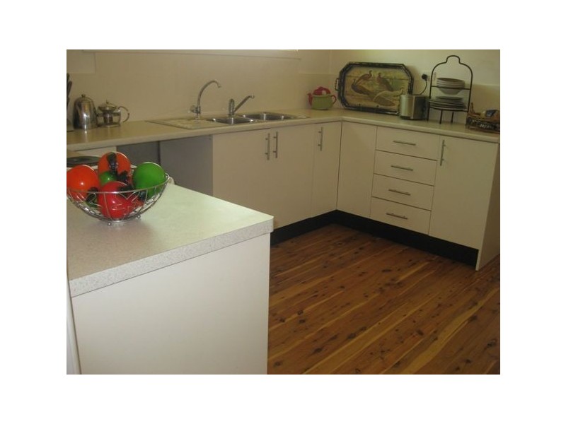 11 Mopone Street, Cobar NSW 2835