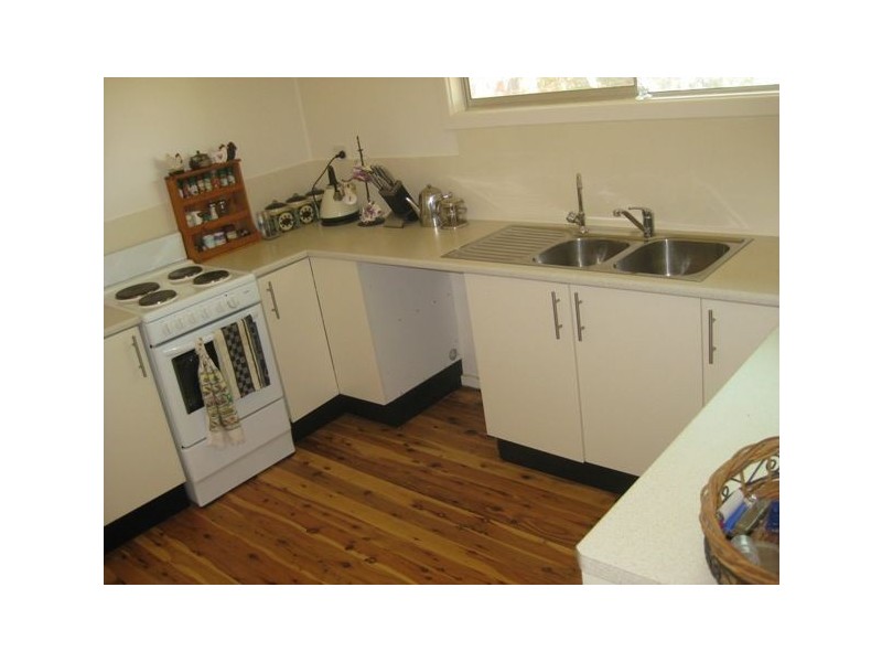 11 Mopone Street, Cobar NSW 2835