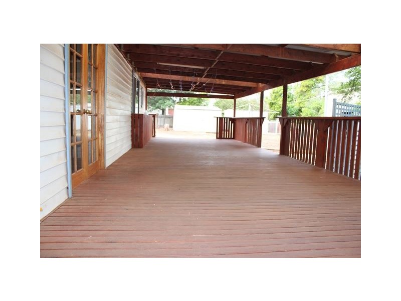 38 Bradley Street, Cobar NSW 2835