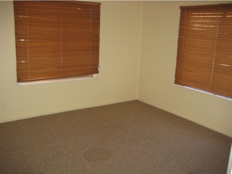 10 Woodiwiss, Cobar NSW 2835