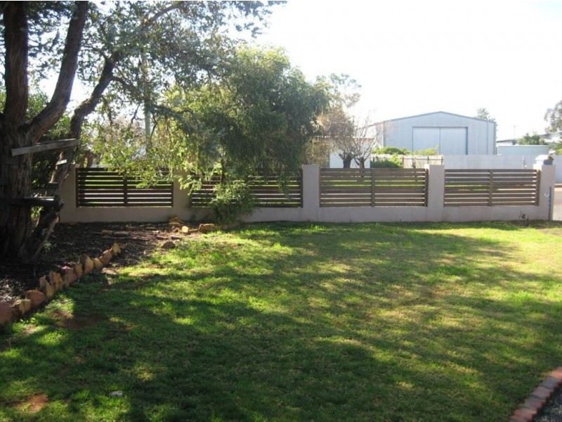 5 Thirteenth Street, Cobar NSW 2835