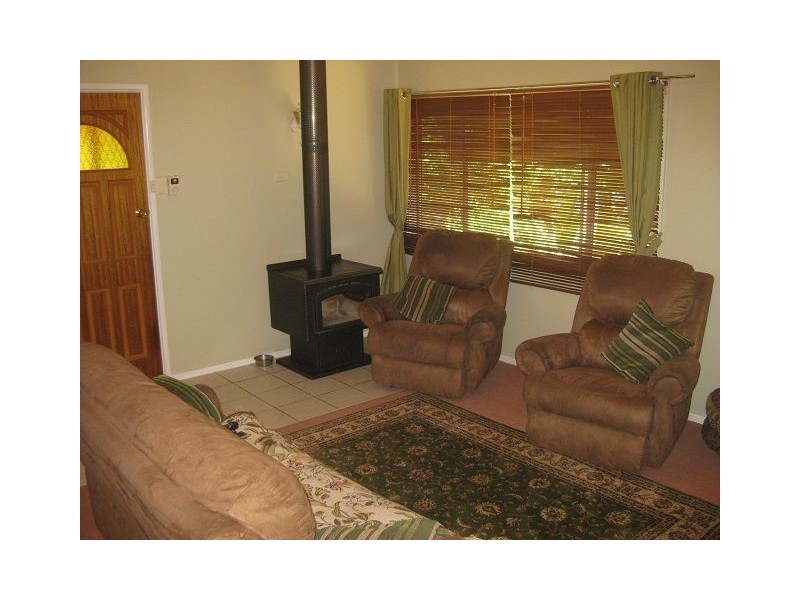 13 Blakey Street, Cobar NSW 2835