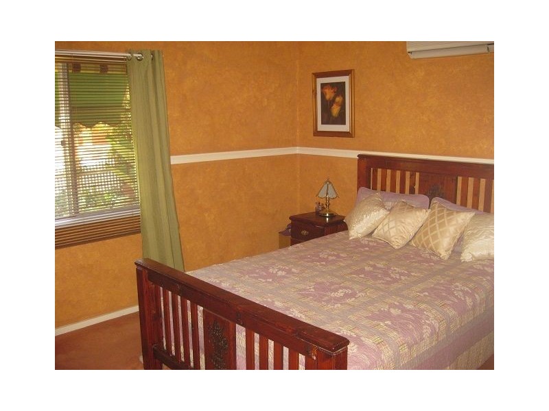 13 Blakey Street, Cobar NSW 2835